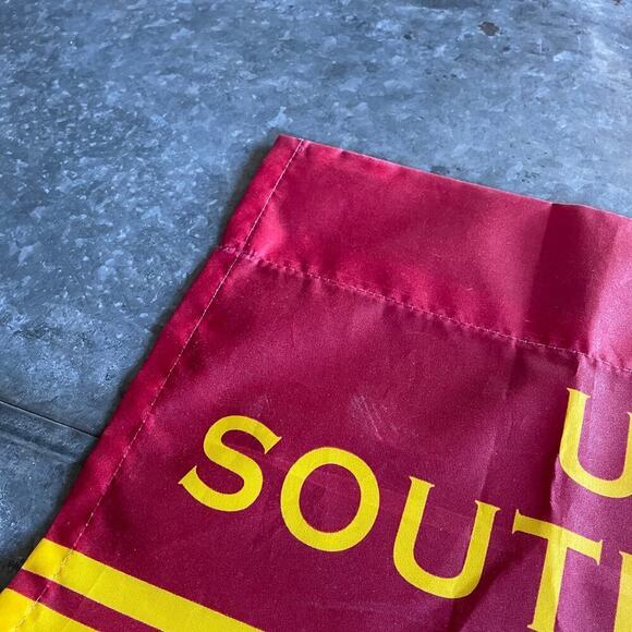 Vintage University of Southern California Trojans SC USC Flag Banner 36" x 27" - Picture 3 of 11